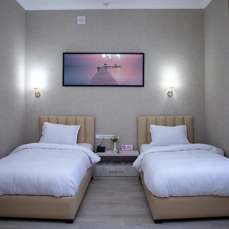 Turon Lux Hotel Самарканд Екстериор снимка