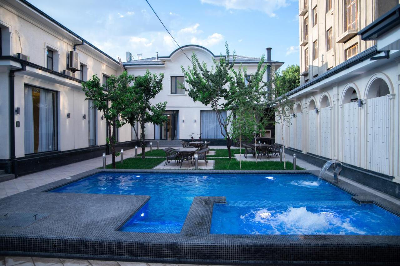 Turon Lux Hotel Самарканд Екстериор снимка