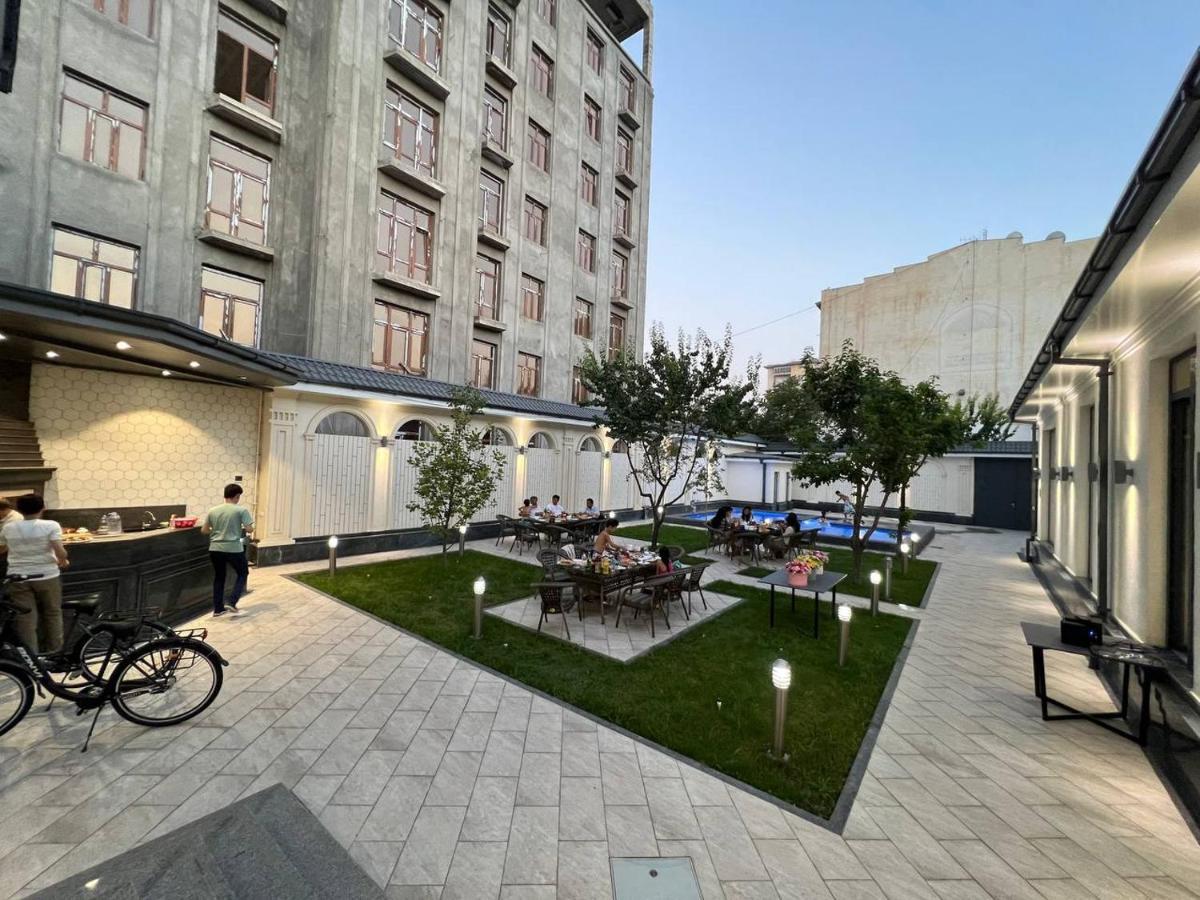 Turon Lux Hotel Самарканд Екстериор снимка