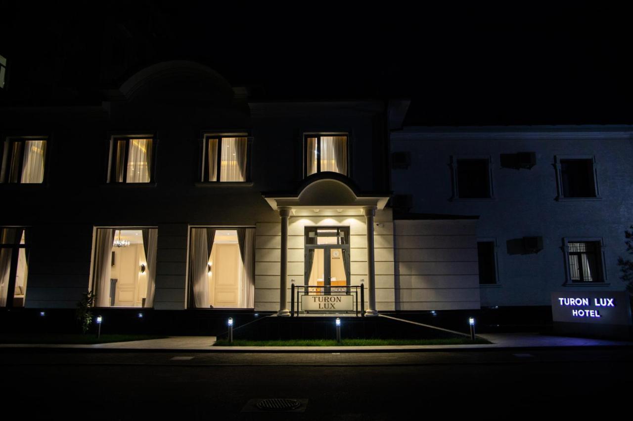 Turon Lux Hotel Самарканд Екстериор снимка
