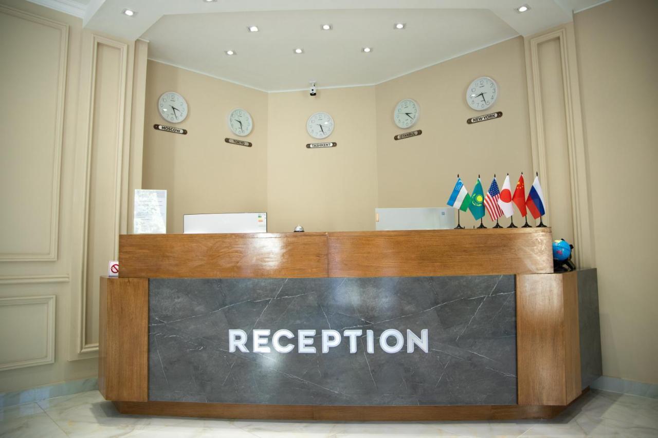 Turon Lux Hotel Самарканд Екстериор снимка