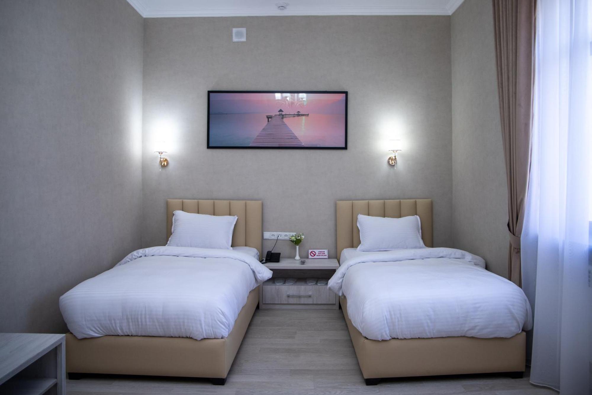 Turon Lux Hotel Самарканд Екстериор снимка
